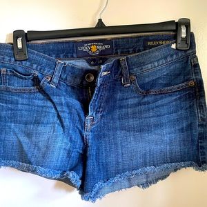 Like new Lucky Brand Jean shorts!